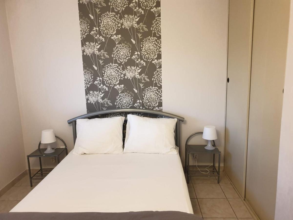 Frejus Plage T2, Piscine, Parking, Plages A 200M المظهر الخارجي الصورة