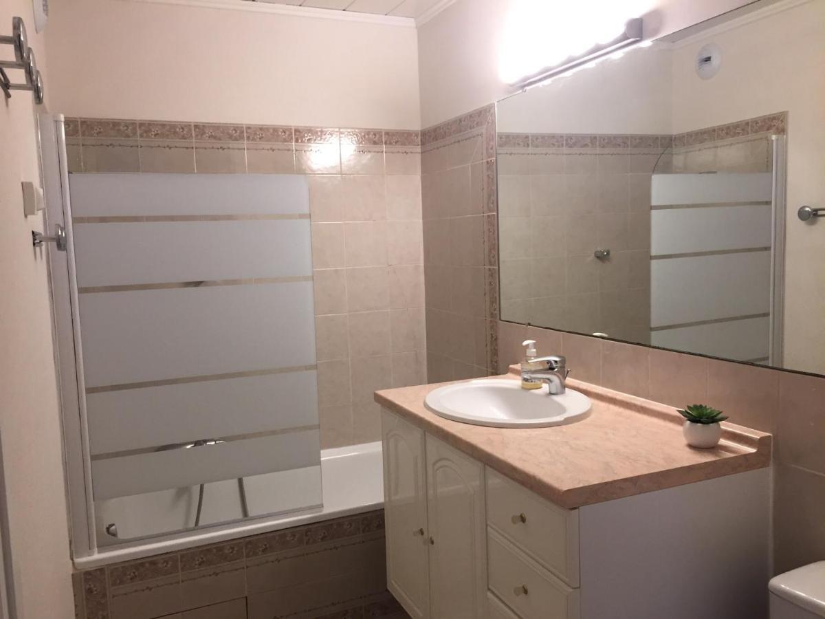 Frejus Plage T2, Piscine, Parking, Plages A 200M المظهر الخارجي الصورة